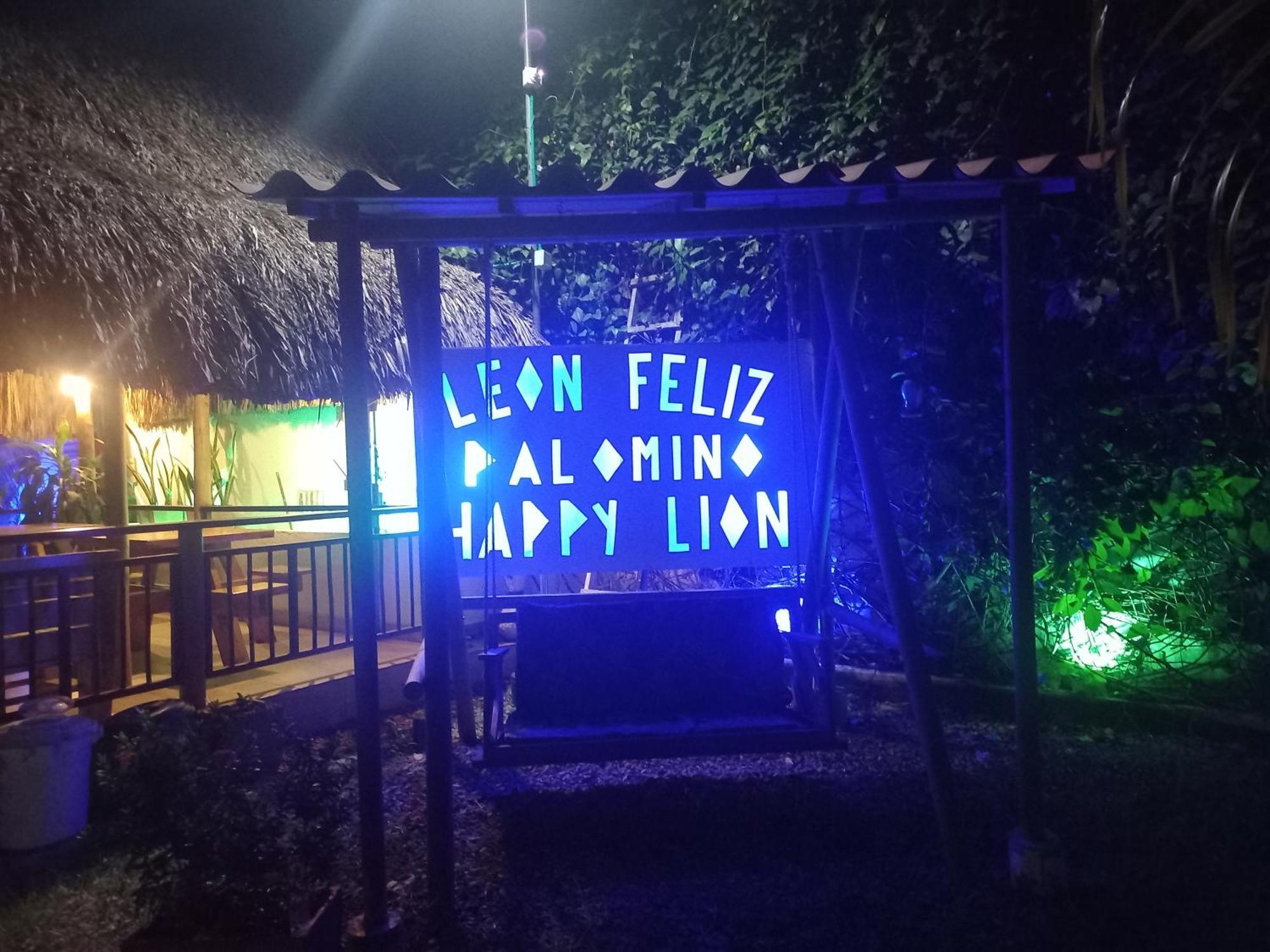El Leon Feliz Palomino Hotell Eksteriør bilde